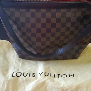 Louis Vuitton Purse
